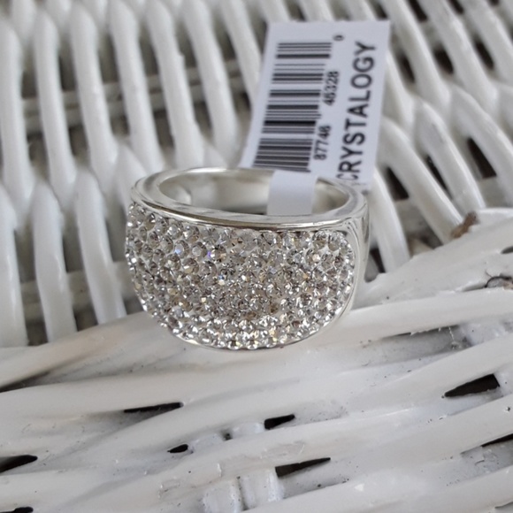 NWT Crystal-ogy Silver and Clear Crystal Ring - Picture 3 of 8